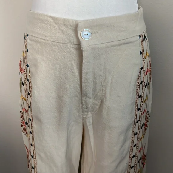 OPEN TO OFFERS Anthropologie Cream Embroidered Straight-Leg Pants size SMALL - Picture 2 of 9